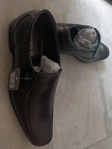 Mens Formal New Shoes (UK6)