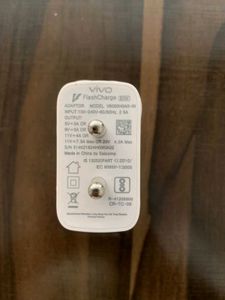 Vivo V25 Pro 80 WATT Fast Charger New
