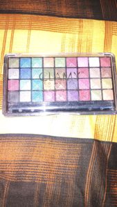 eyeshadow pallet
