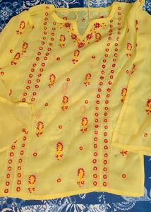 Short Kurti