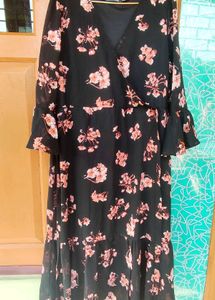 Elegant Black Floral Wrap Dress🌸