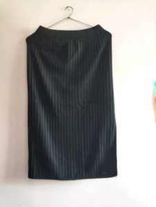 Wool Knit Midi Skirt