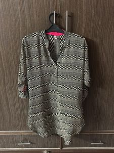 Patterned Tunic Top