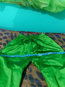 Green &amp; Gold Patterned Kurti