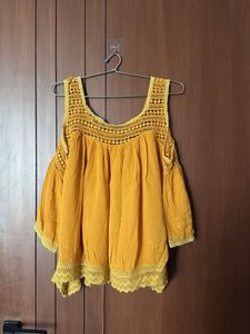 Off Shoulder free Size Top
