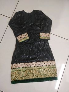 Langha And  Top