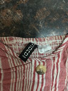 H&amp;M Striped Button-Down Crop Top