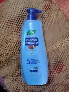Intense Moisture Dryness Repair Body Lotion 750ml.