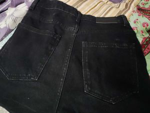 Black Jeans 25-26