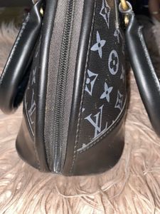 LV ALMA BB DUPE BAG