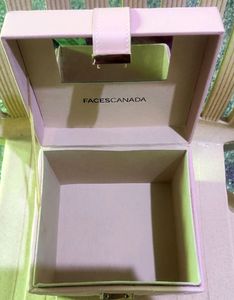 Makeup Box
