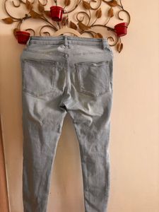 H&amp;M Cool Funky Look Ripped Jeans