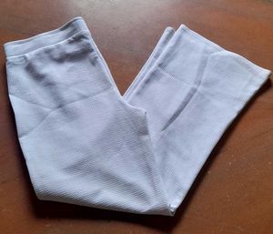 Straight cut Pant For Women.