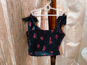Floral Printed Sleeveless Crop Top