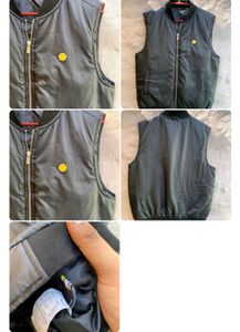 Black Sleeveless Padded Jacket