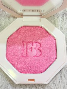 Fenty Beauty Killawatt Freestyle Highlighter