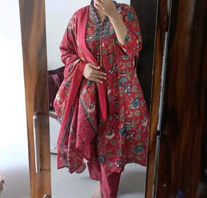 Red Floral Print Kurta with Dupatta