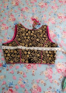 Stunning Pink Saree With Blouse (4-5year)
