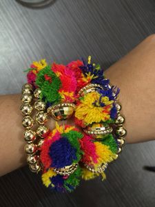 Colorful Pom-Pom Bracelet