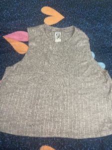 Gray Ribbed Sleeveless Top