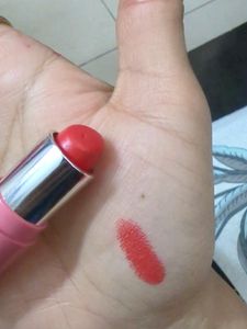 Biotique Rose Red Lipstic