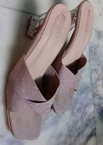 Women 👠 Heel