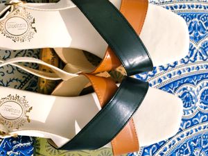 Shoetopia Women White Heels