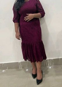 Burgundy Lace Bodycon Midi Dress