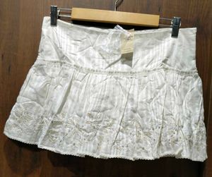 Abercrombie & Fitch_Pleated Vintage Mini Skirt