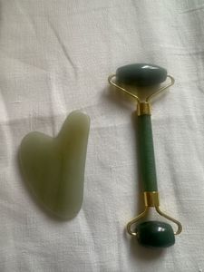 Ras Luxury oils Jade Roller &amp; Gua Sha Set