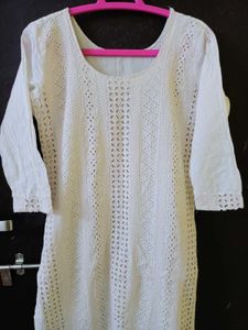Schiffli Kurta