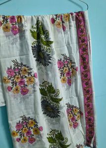 Floral Print Cotton Dupatta