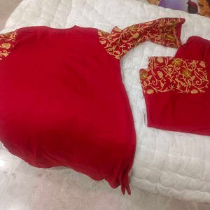 kashmiri Red Embroidered Kurta Set