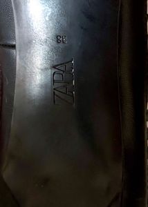 ZARA Black Pointed Heels