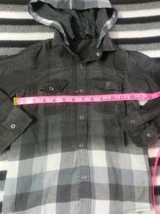 Shoppers Stop Hoodie Shirt for Light Winters