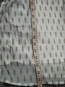 Like New Kurti White Colour No Stain Marks Just Gr