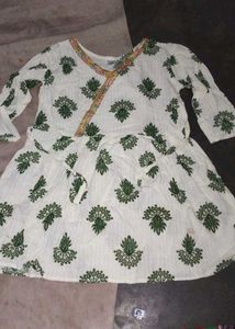 Stylish Floral Print Kurta