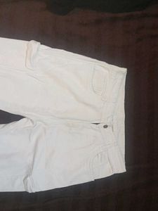 Cool Baggy White Colour