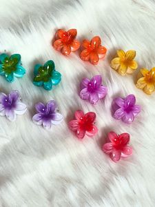 Daisy Claws Clip