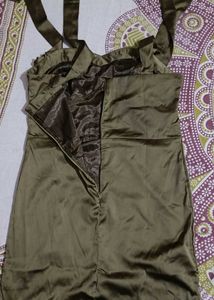 Silky Olive Green Dress 👗🎀
