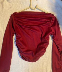 Red One-Shoulder Long Sleeve Crop Top