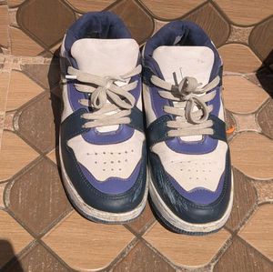 Blue &amp; White Kids Shoes – Size 5