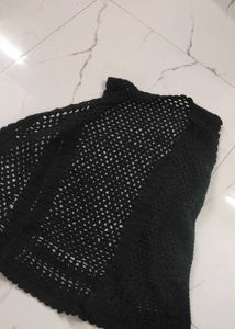Handmade Sleeveless Black Knit Vest