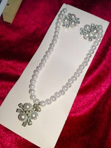 Pearl Necklace &amp; Earring Set