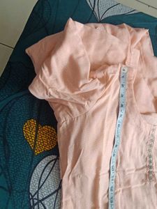 Elegant Embroidered Kurta Set Peach