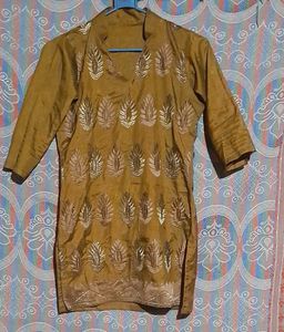 Yeh Used Hai Par Very Gud Cloth