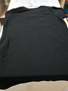 Elegant Black Embroidered Kurta