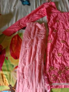 Full Sleeve Pink Suit With Leggings &amp; Dupatta