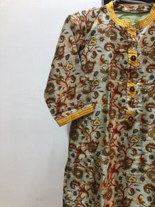 Flowers Print Band Collar Kurta