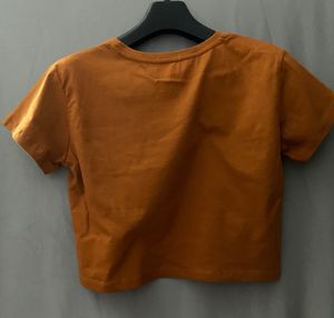 2 Cute Crop T-shirts